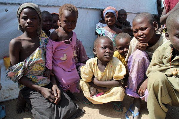 카메룬: 나이제리아 폭력 사태로부터 피신한 사라 씨