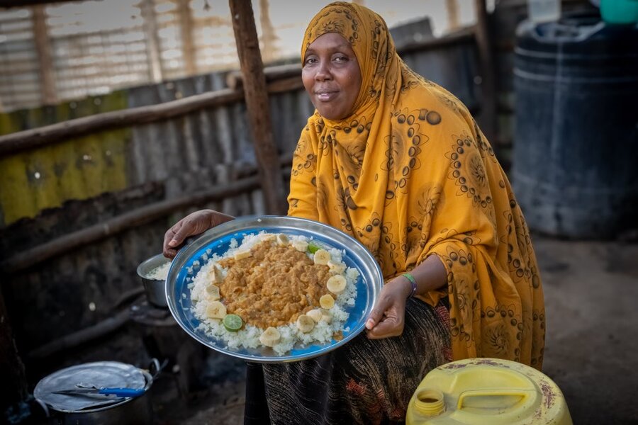 Rice and other dishes are traditionally served with bananas among Somali communities. Photo: WFP/Dennis Matendechere