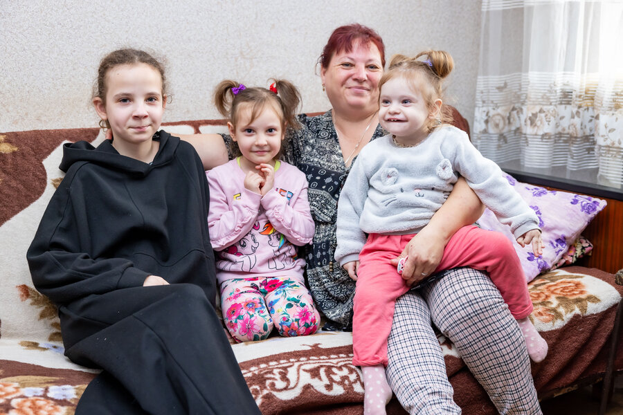 Oxana and her daughters